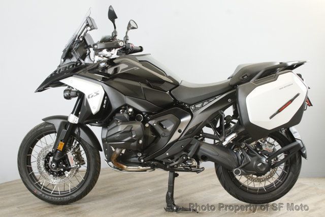 2024 BMW R 1300 GS Triple Black 47 TOTAL MILES !! - 22835411 - 3