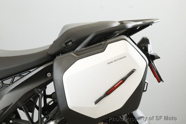 2024 BMW R 1300 GS Triple Black INVENTORY-CLEARANCE - 22835411 - 11