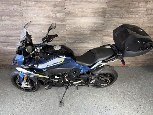 2024 BMW S 1000 XR One Owner! - 23061556 - 15