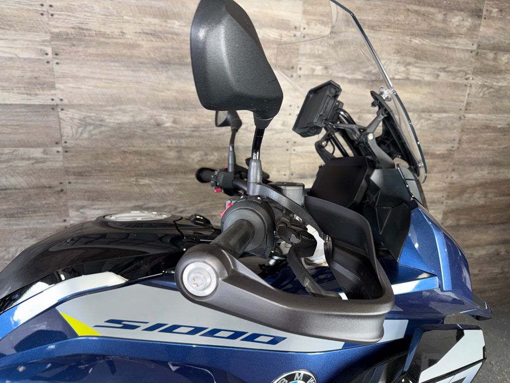 2024 BMW S 1000 XR One Owner! - 23061556 - 8