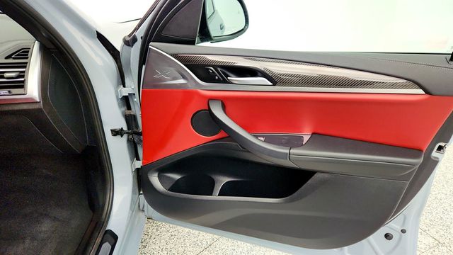 2024 BMW X3 M40i SAV with Premium Package & Carbon Fiber Trim - 22969743 - 30