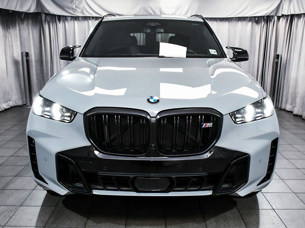 2024 Bmw X5 M60i photo 2