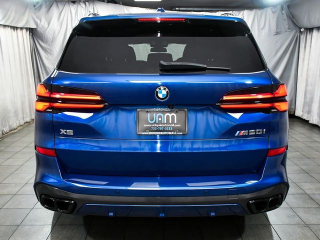 2024 BMW X5 M60i's photo