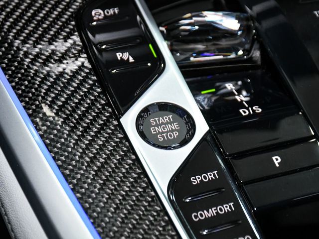 2024 BMW X5 M60i - 23036614 - 36
