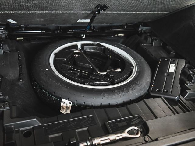 2024 BMW X5 M60i - 23021054 - 44