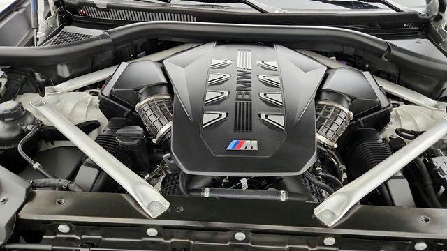 2024 BMW X5 M60i SAV w/ Extended Merino Leather, 22'' Wheels & Trailer Hitch - 22951804 - 26