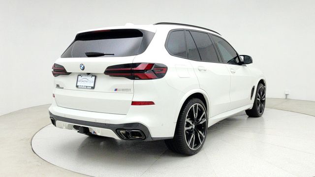 2024 BMW X5 M60i SAV w/ Extended Merino Leather, 22'' Wheels & Trailer Hitch - 22951804 - 4
