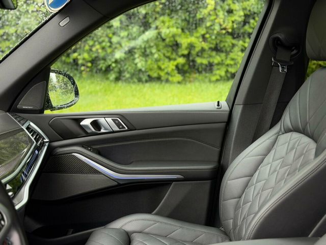 2024 BMW X5 M60i Sports Activity Vehicle - 23033566 - 19