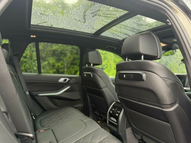 2024 BMW X5 M60i Sports Activity Vehicle - 23033566 - 30