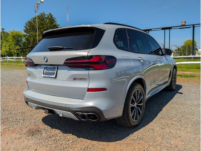 2024 BMW X5 M60i's photo
