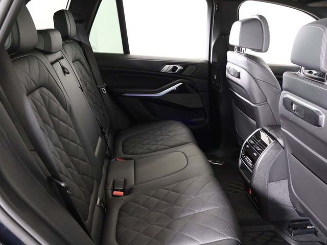 2024 BMW X5 M60i Sports Activity Vehicle - 23015157 - 40