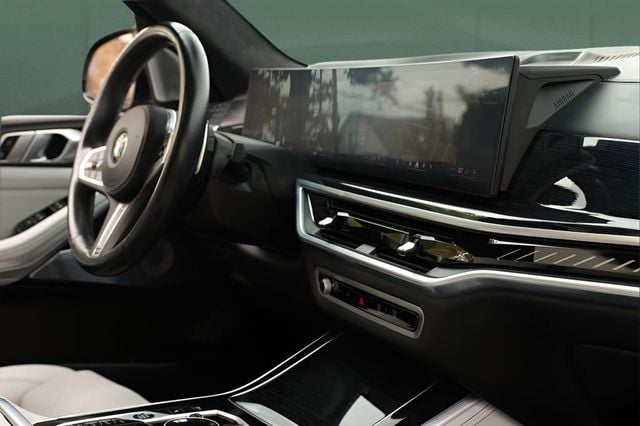 2024 BMW X5 M60i Sports Activity Vehicle - 23047055 - 26