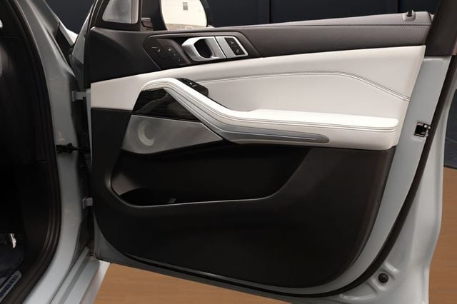 2024 BMW X5 M60i Sports Activity Vehicle - 23047055 - 27