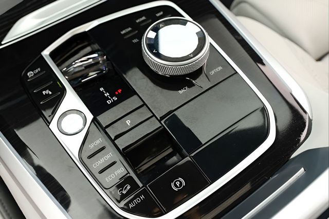2024 BMW X5 M60i Sports Activity Vehicle - 23047055 - 36