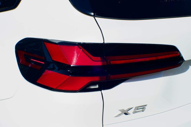 2024 BMW X5 MSRP$76545/M-SportPkg/ParkingAssistancePkg/PanoramicSunroof/NAV - 23024786 - 8