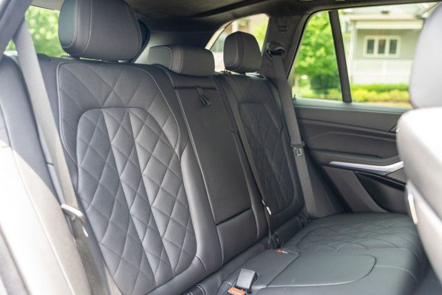 2024 BMW X5 MSRP$82905/M-SportProfessionalPkg/DrivingAssistancePkgPremiumPkg - 23024779 - 48