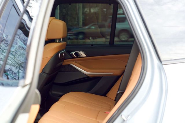 2024 BMW X5 MSRP$99495/M-60/V8/DrivingAssistanceProPkg/M-SportProPkg/NAV - 22978341 - 44