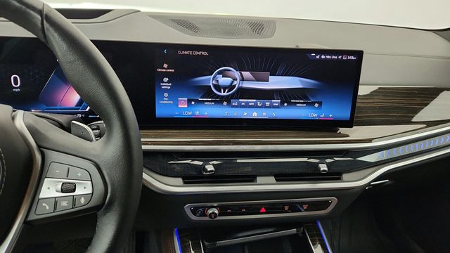 2024 BMW X5 xDrive40i SAV w/ Premium Package & Parking Assistance Package - 23044581 - 16