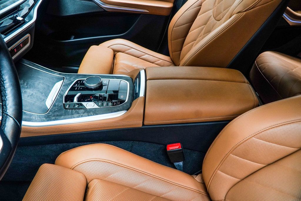 BMW X5 photo 21
