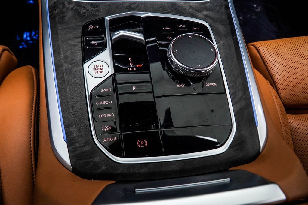 BMW X5 photo 22