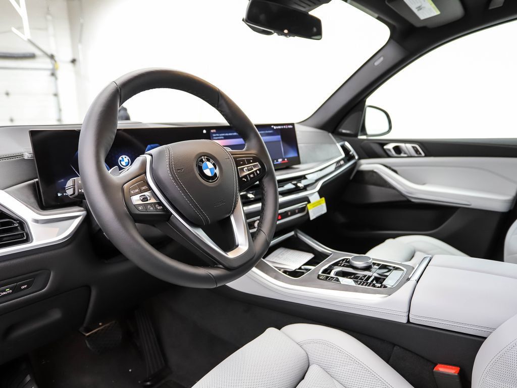 2024 Used BMW X5 xDrive40i Sports Activity Vehicle at PenskeCars.com  Serving Bloomfield Hills, MI, IID 21884305