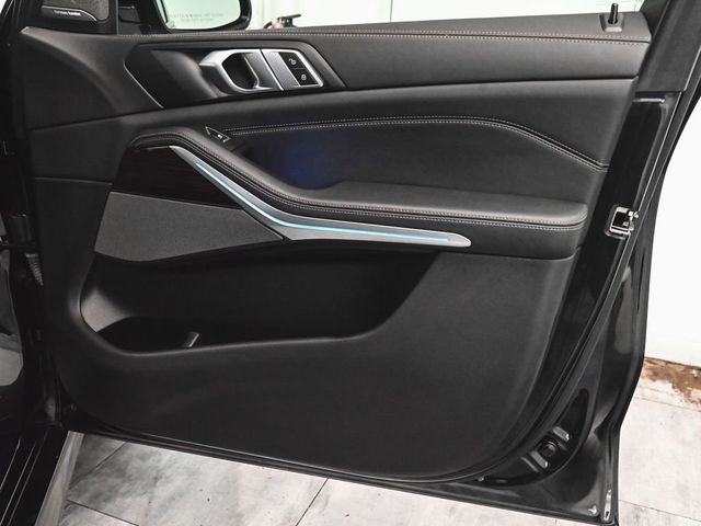 2024 BMW X5 xDrive50e - 23063620 - 10