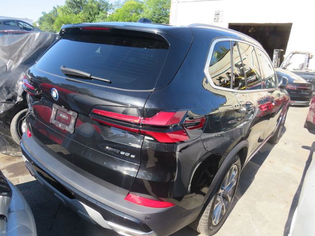 2024 BMW X5 xDrive50e Plug-In Hybrid - 23073454 - 4