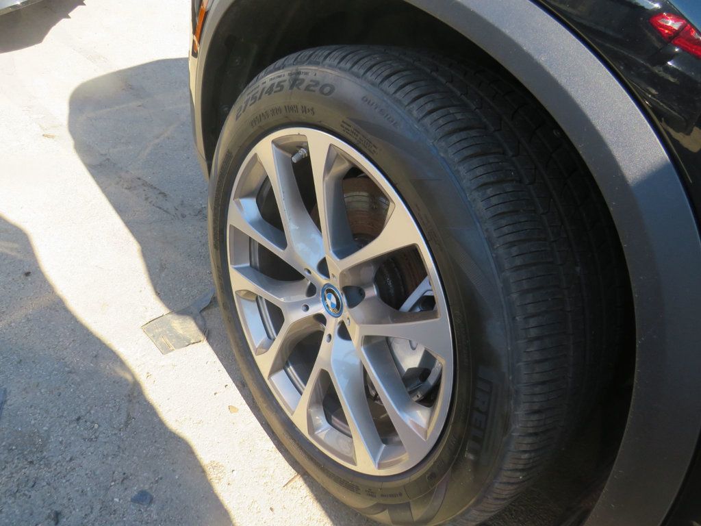BMW X5 photo 9