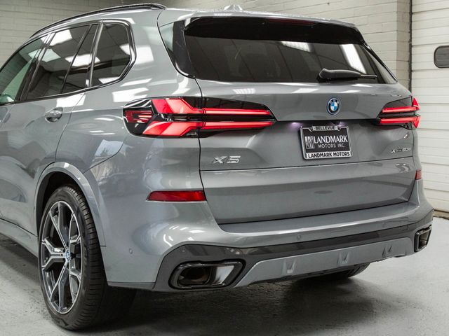 2024 BMW X5 xDrive50e Plug-In Hybrid - 22975259 - 37