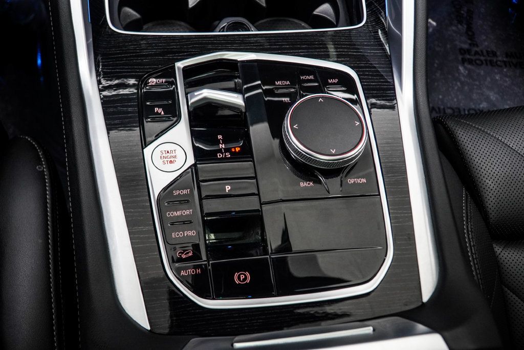 BMW X6 photo 25