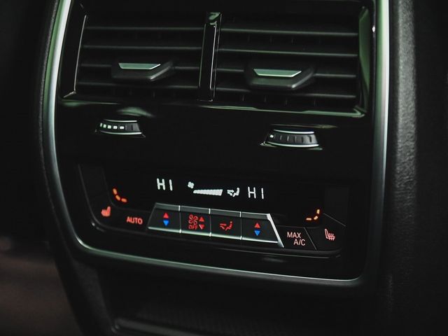 2024 BMW X6 M Base - 22951621 - 38