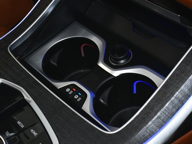 2024 BMW X7 ALPINA XB7 - 22938950 - 94