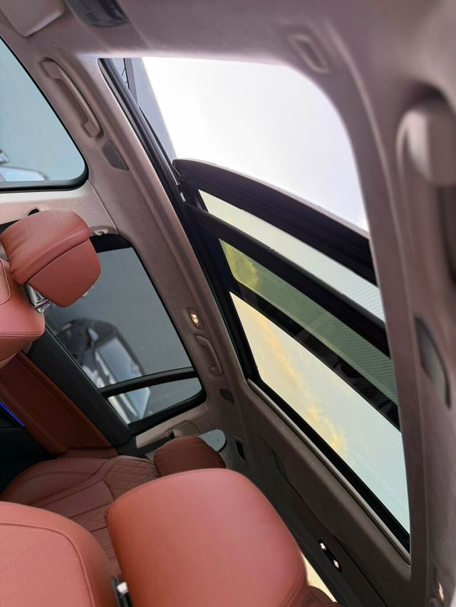 2024 BMW X7 ALPINA XB7 Sports Activity Vehicle - 23008454 - 12