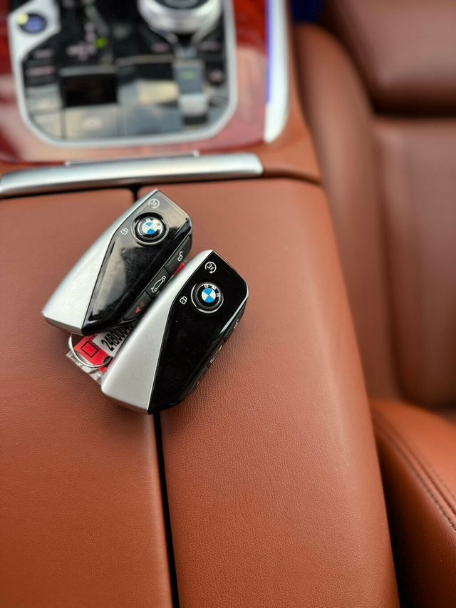 2024 BMW X7 ALPINA XB7 Sports Activity Vehicle - 23008454 - 13