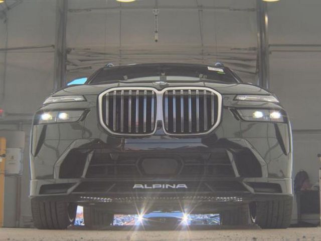 2024 BMW X7 ALPINA XB7 Sports Activity Vehicle - 23015442 - 3