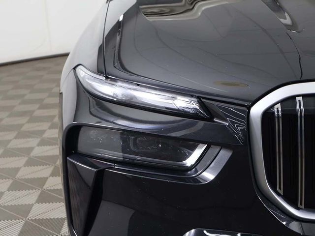 2024 BMW X7 ALPINA XB7 Sports Activity Vehicle - 23053959 - 18