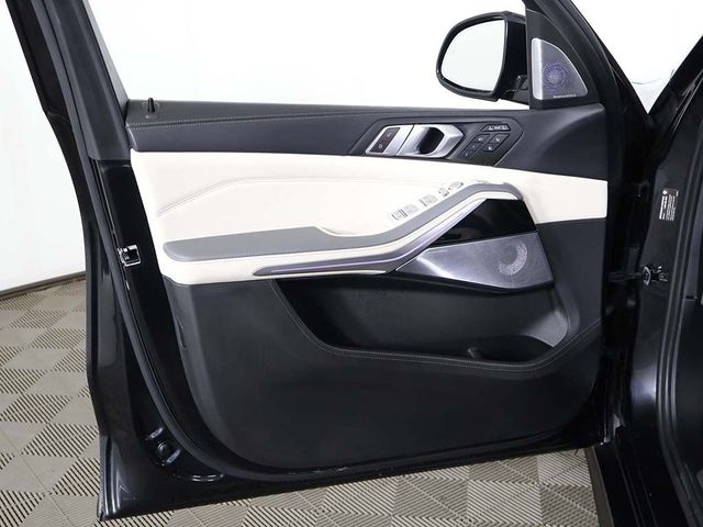 2024 BMW X7 ALPINA XB7 Sports Activity Vehicle - 23053959 - 29