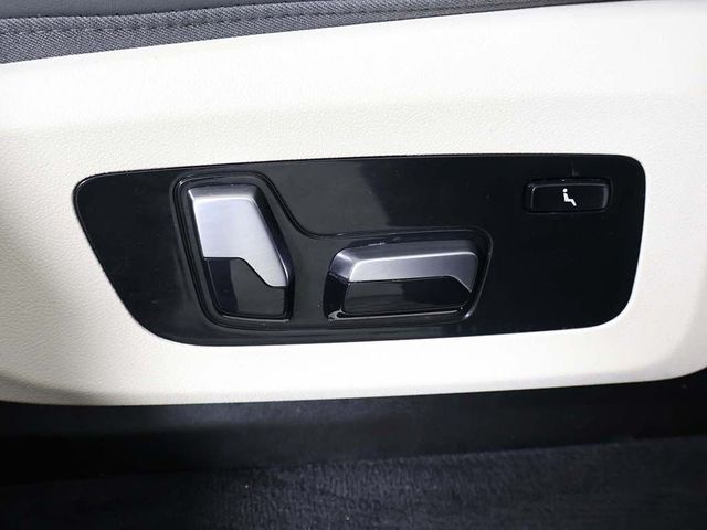2024 BMW X7 ALPINA XB7 Sports Activity Vehicle - 23053959 - 43