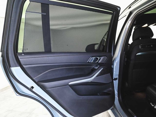 2024 BMW X7 M60i - 22942800 - 11