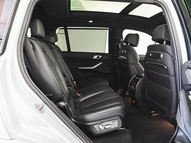 2024 BMW X7 M60i - 22942800 - 18