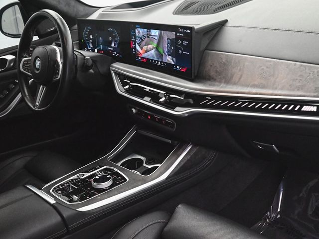 2024 BMW X7 M60i - 22942800 - 26