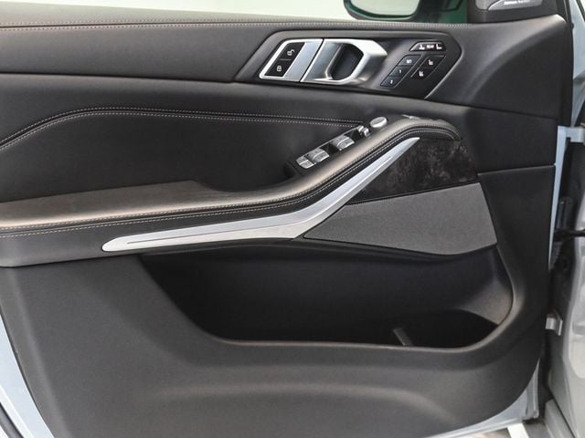 2024 BMW X7 M60i - 22942800 - 7