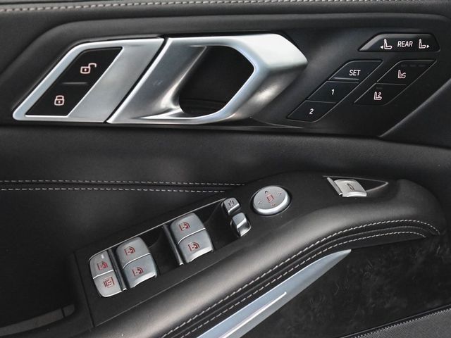 2024 BMW X7 M60i - 22942800 - 8