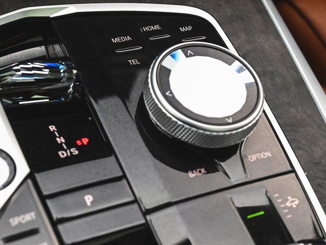 2024 BMW X7 M60i - 22974142 - 34