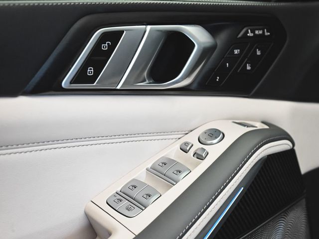 2024 BMW X7 M60i - 23021807 - 9