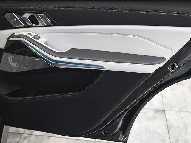 2024 BMW X7 M60i - 23021807 - 18