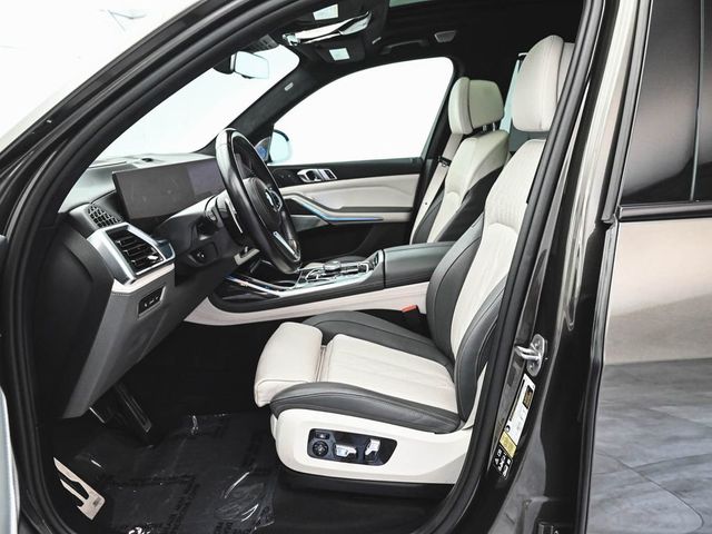 2024 BMW X7 M60i - 23021807 - 39