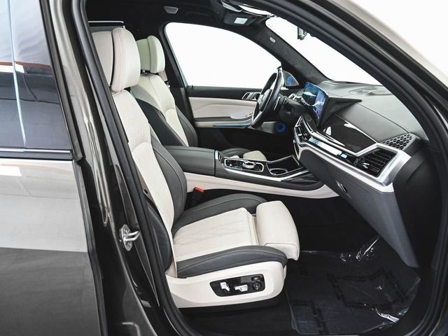2024 BMW X7 M60i - 23021807 - 43