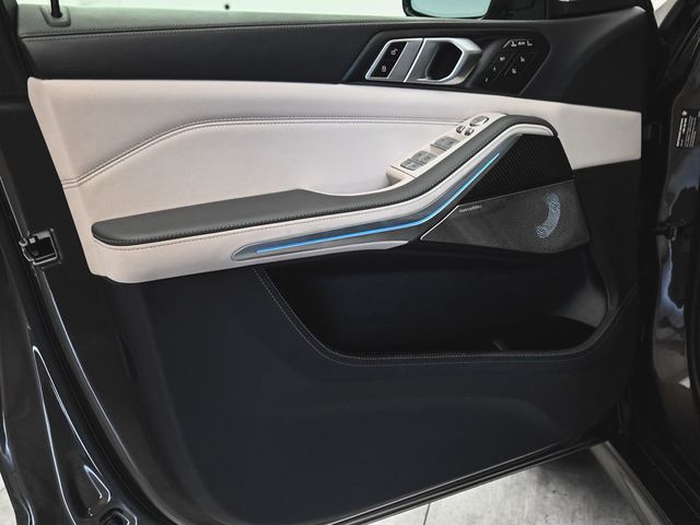 2024 BMW X7 M60i - 23021807 - 7