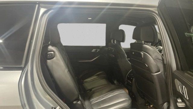 2024 BMW X7 M60i Sports Activity Vehicle - 23061996 - 18